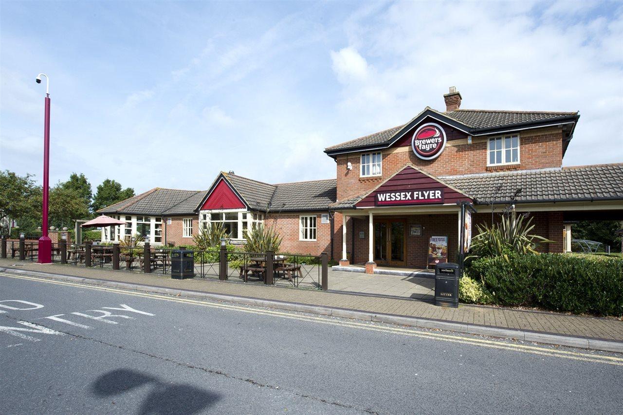 Premier Inn Bristol South Dış mekan fotoğraf